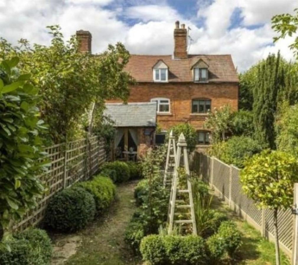 Romantic Cotswold Cottage- Dog Friendly And Village Location * Mickleton (Warwickshire)